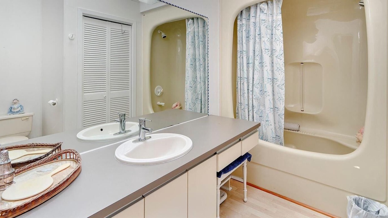 Photo of Bathroom in Stanhope