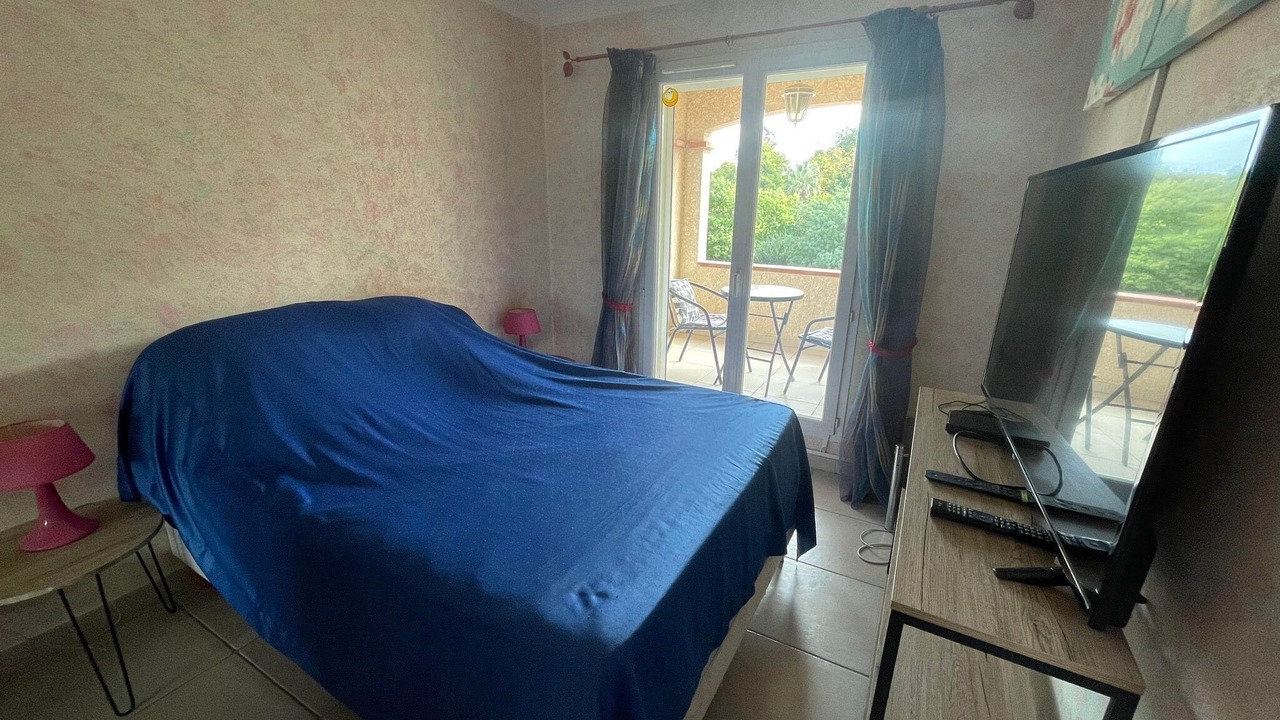 Photo of Bedroom in Saint-Cyprien Plage