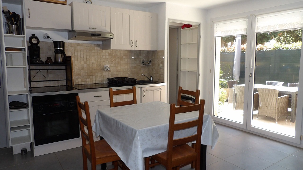 Photo of Kitchen in Saint-Cyprien Plage
