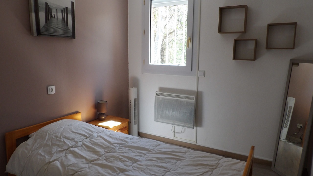 Photo of Bedroom in Saint-Cyprien Plage
