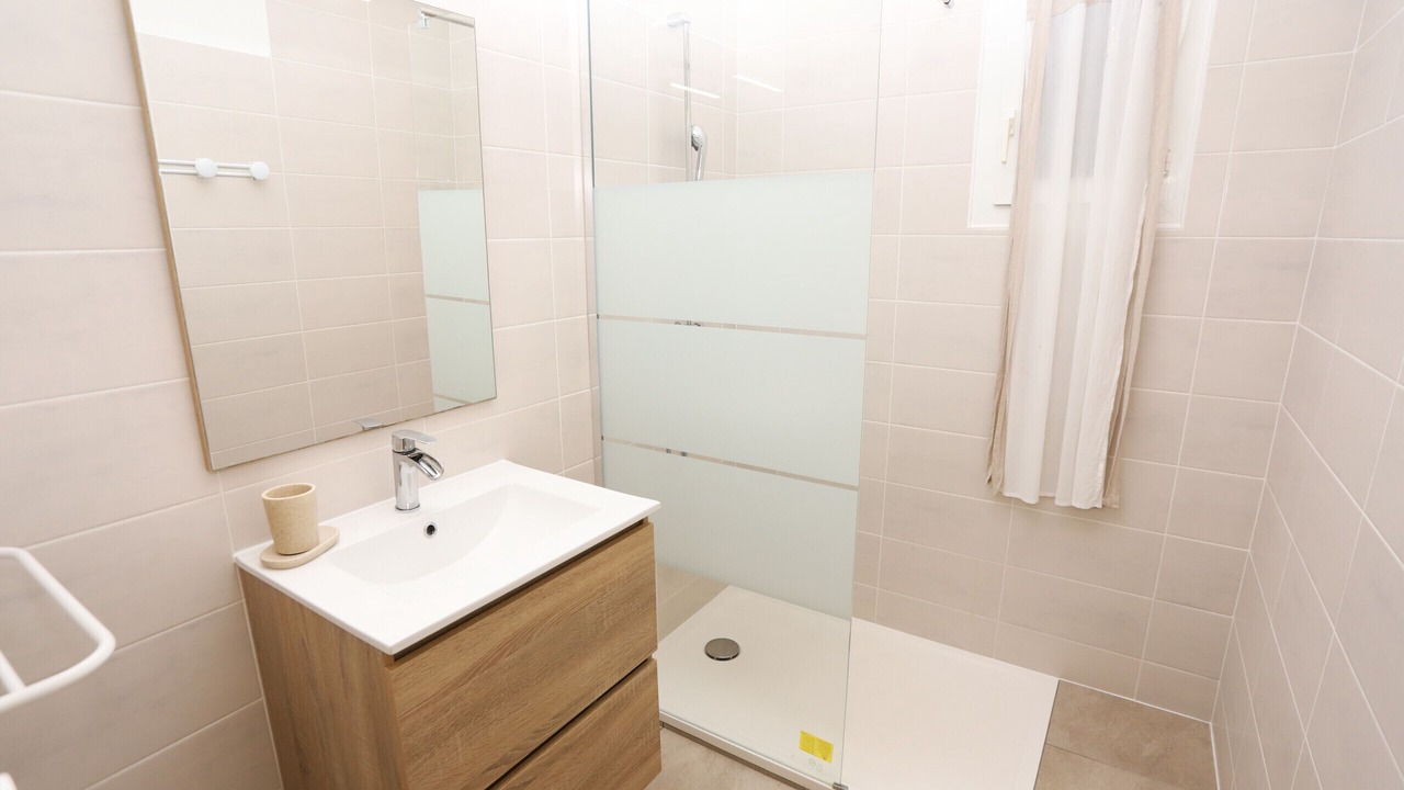 Photo of Bathroom in Saint-Cyprien Plage
