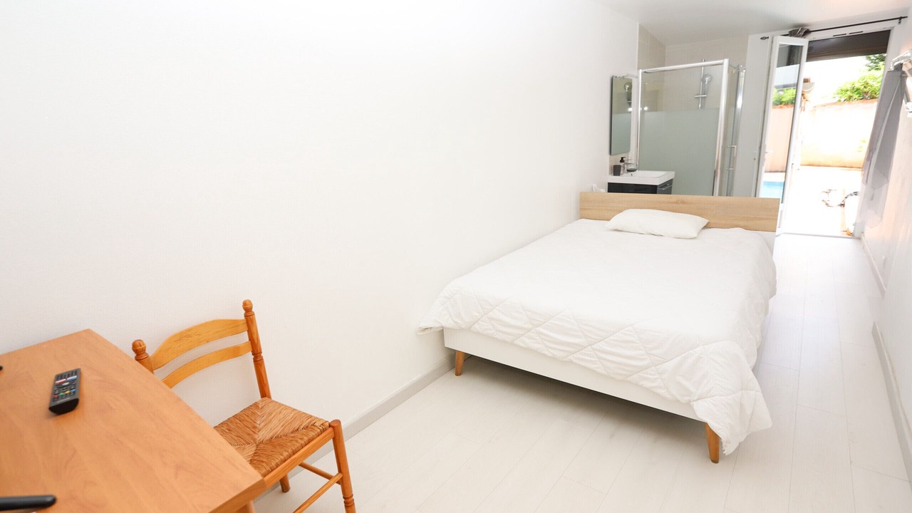 Photo of Bedroom in Saint-Cyprien Plage
