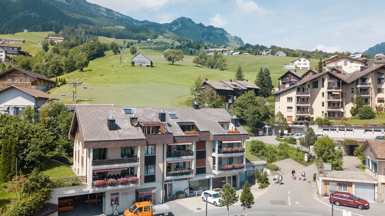 Photo of Others in Amden