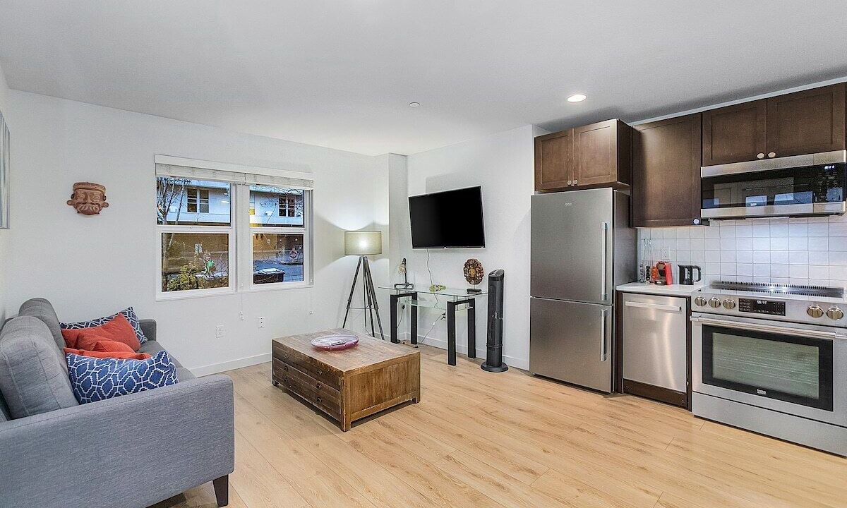 Photo of Others in Minor