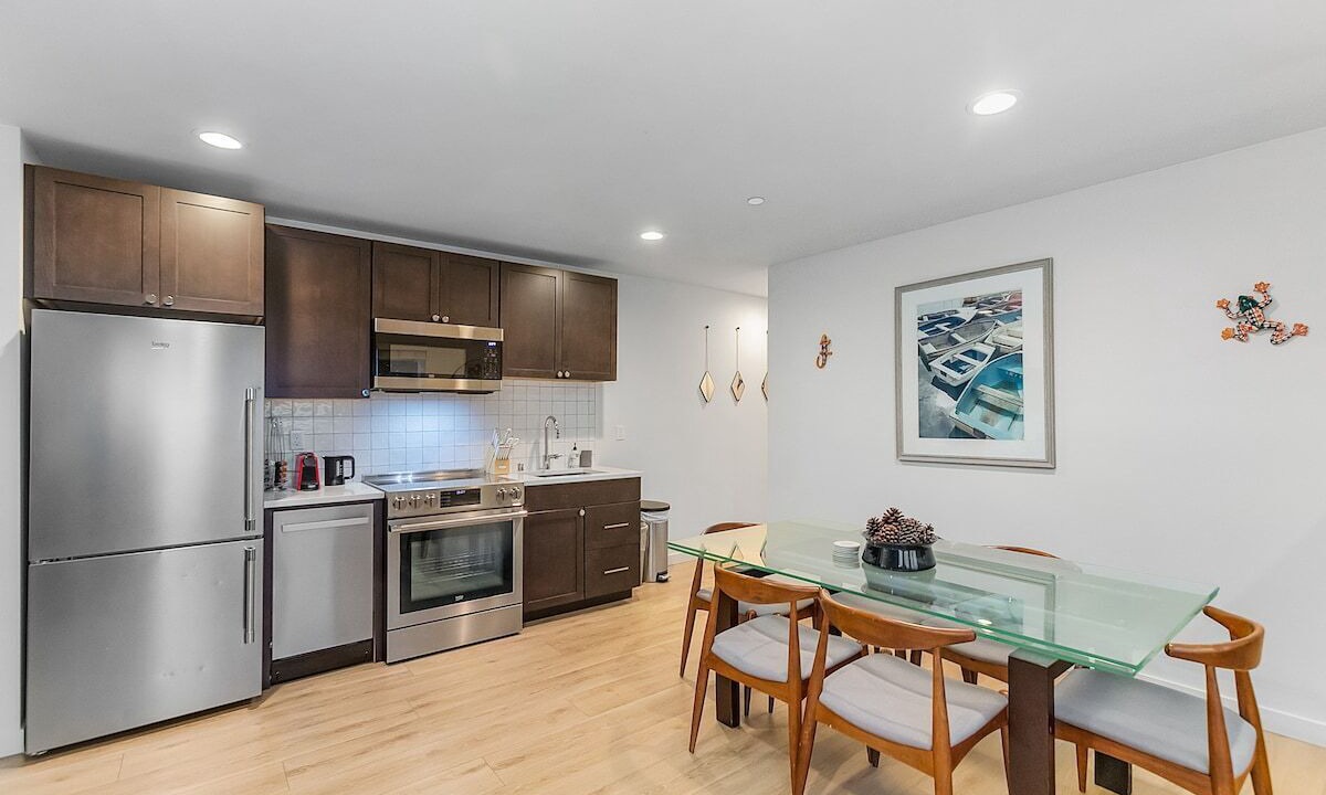 Photo of Kitchen in Minor