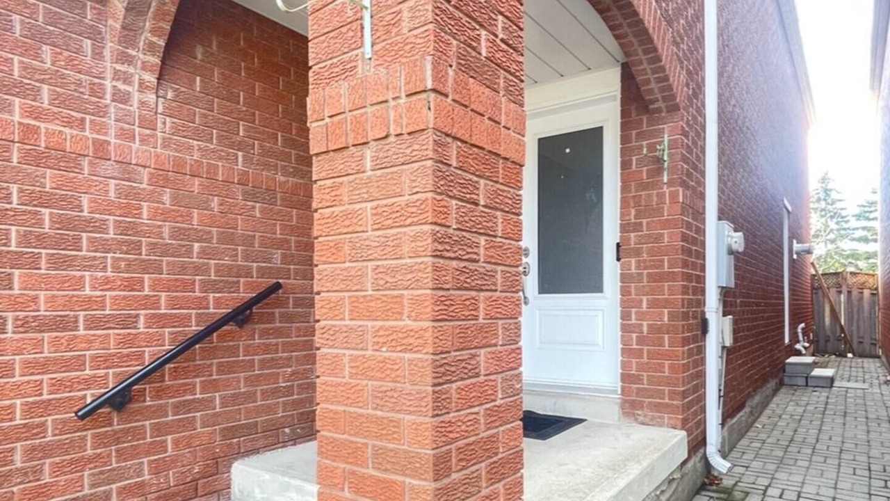 Photo of Outdoor in Brampton