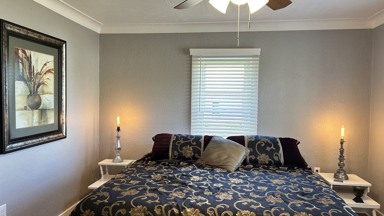 Photo of Bedroom in Advance