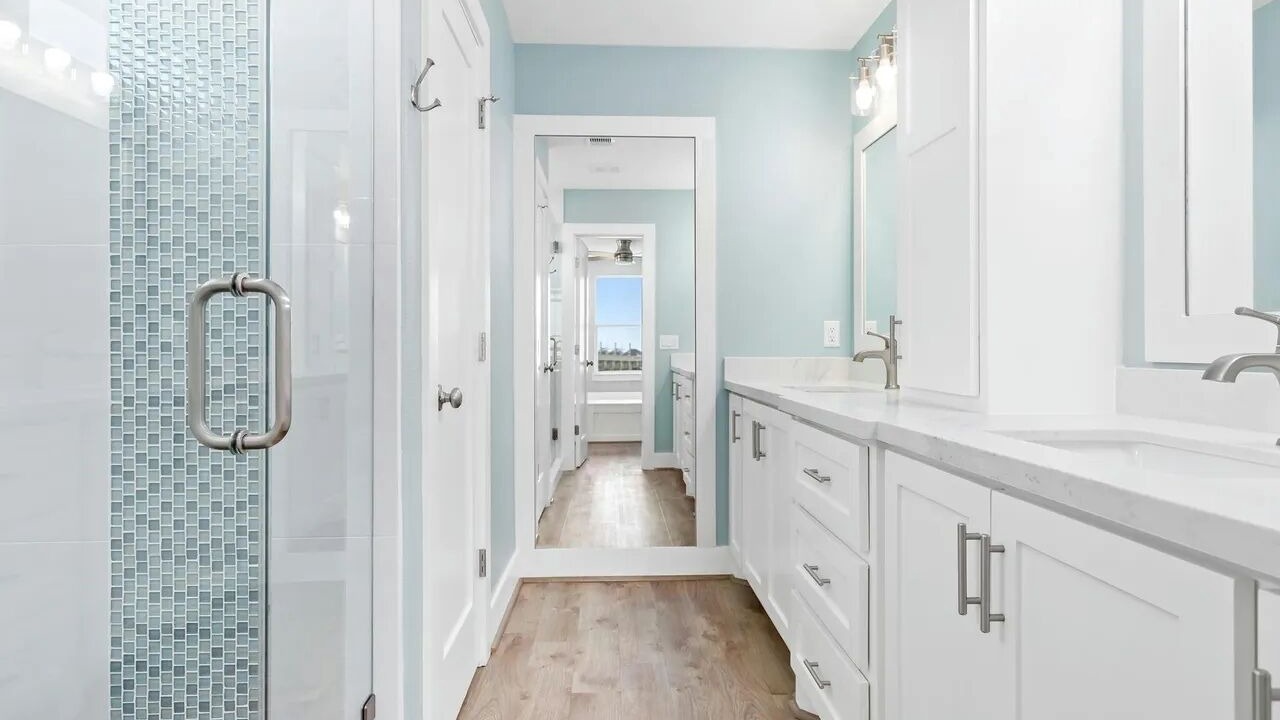 Photo of Bathroom in Crystal Beach