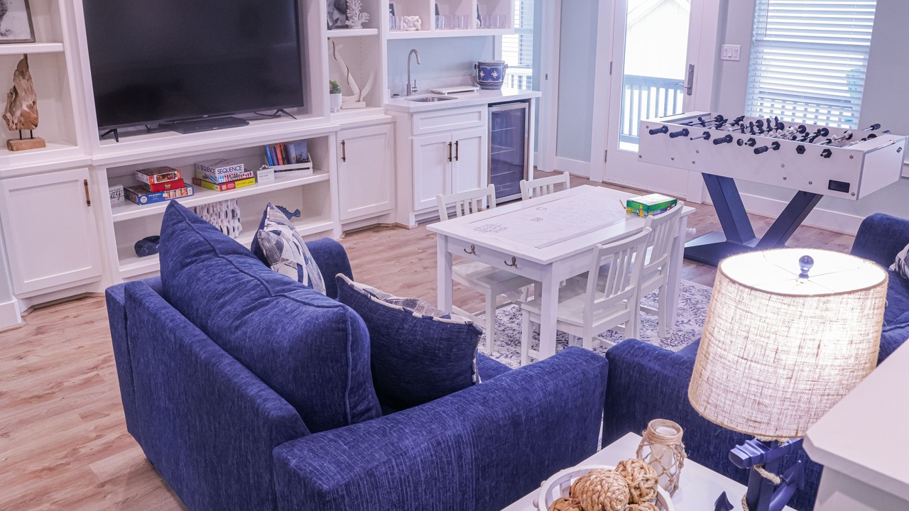 Photo of Bedroom in Crystal Beach