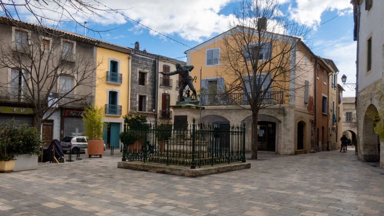 Photo of Others in Lunel