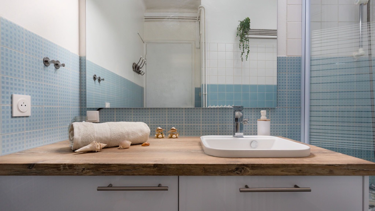 Photo of Bathroom in Lunel
