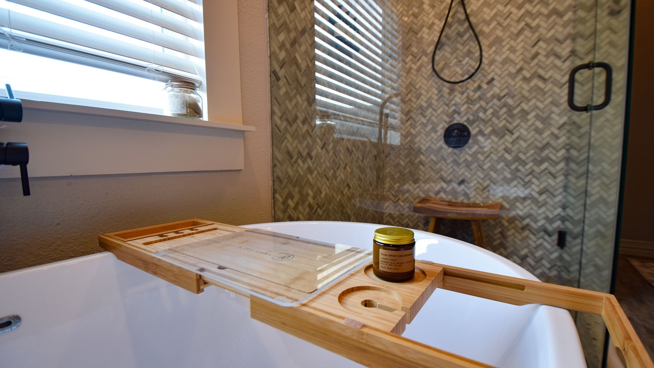 Photo of Bathroom in Pecan Acres