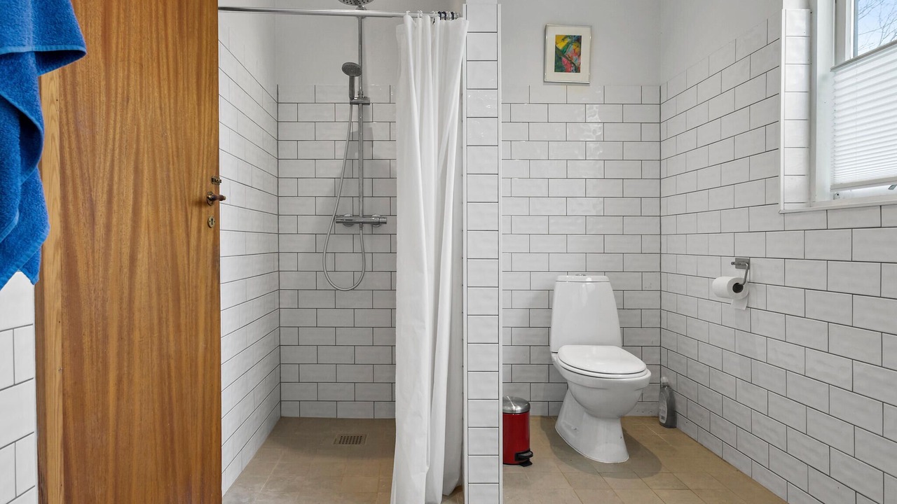 Photo of Bathroom in Mern
