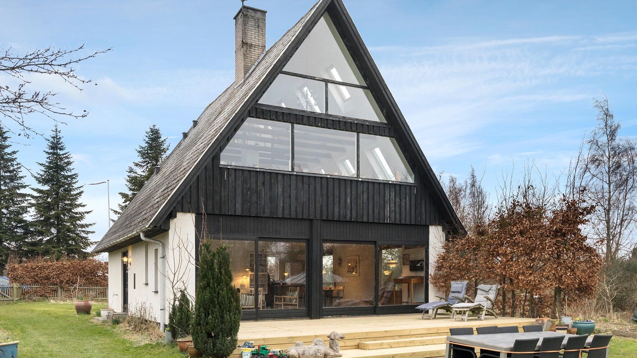 Photo of Others in Mern