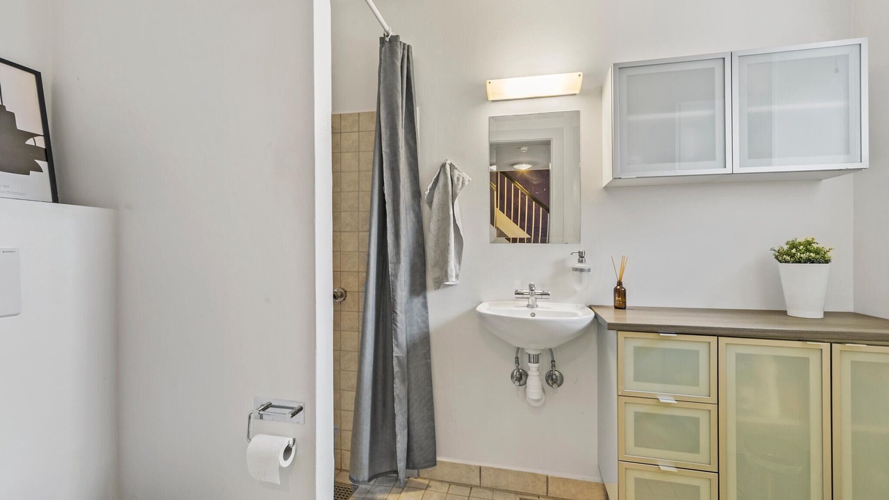 Photo of Bathroom in Logstor