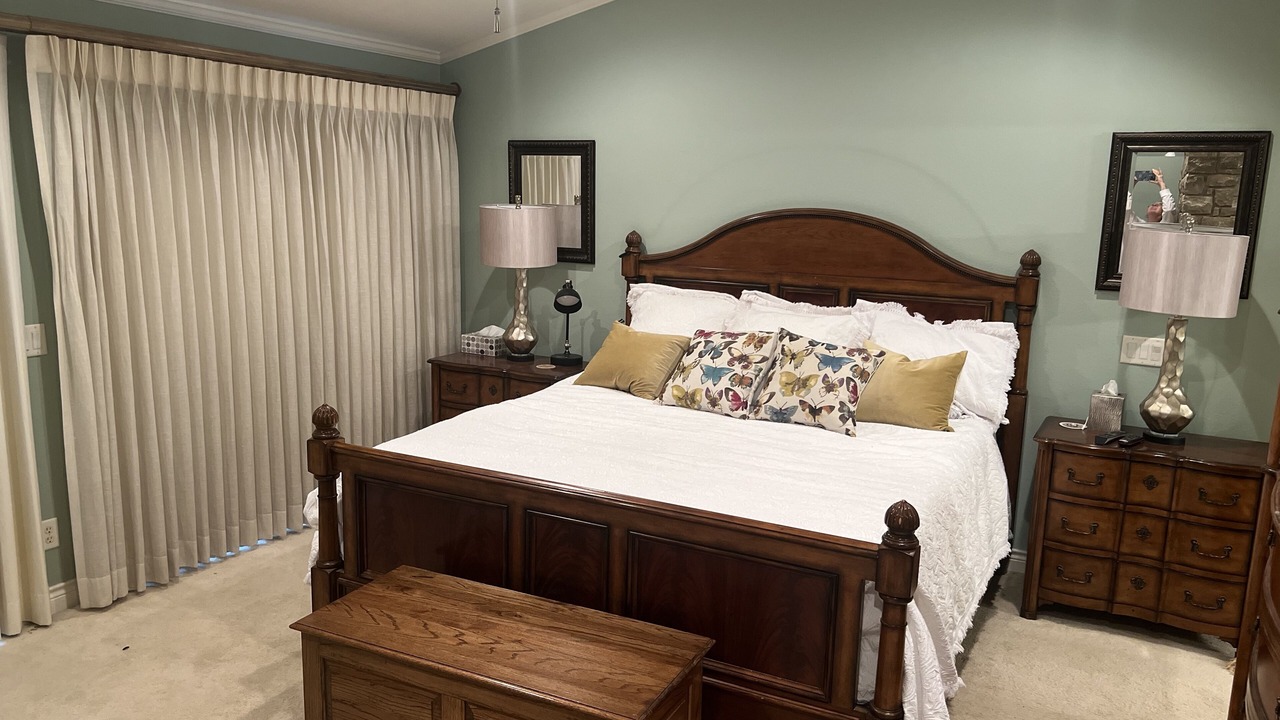 Photo of Bedroom in Horseshoe Bay