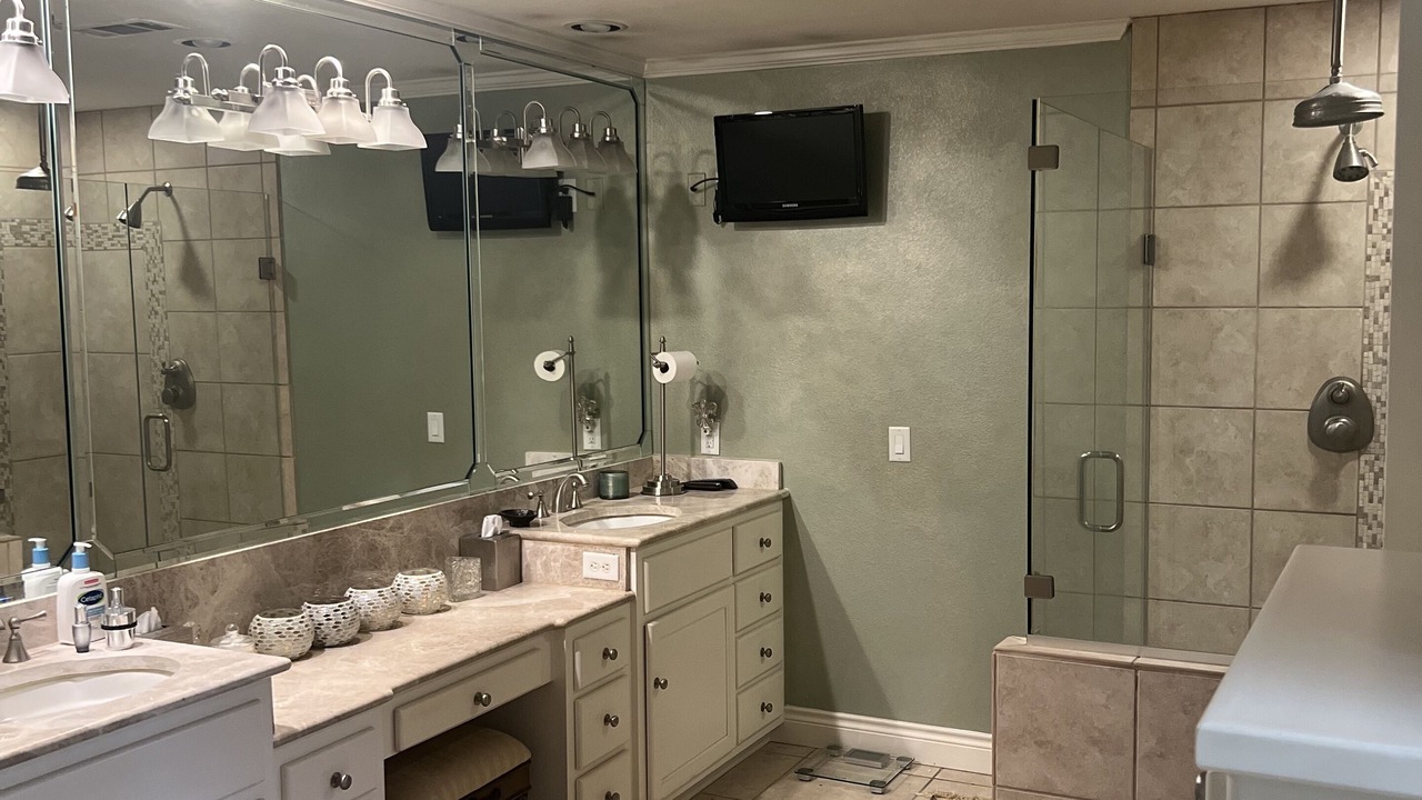 Photo of Bathroom in Horseshoe Bay