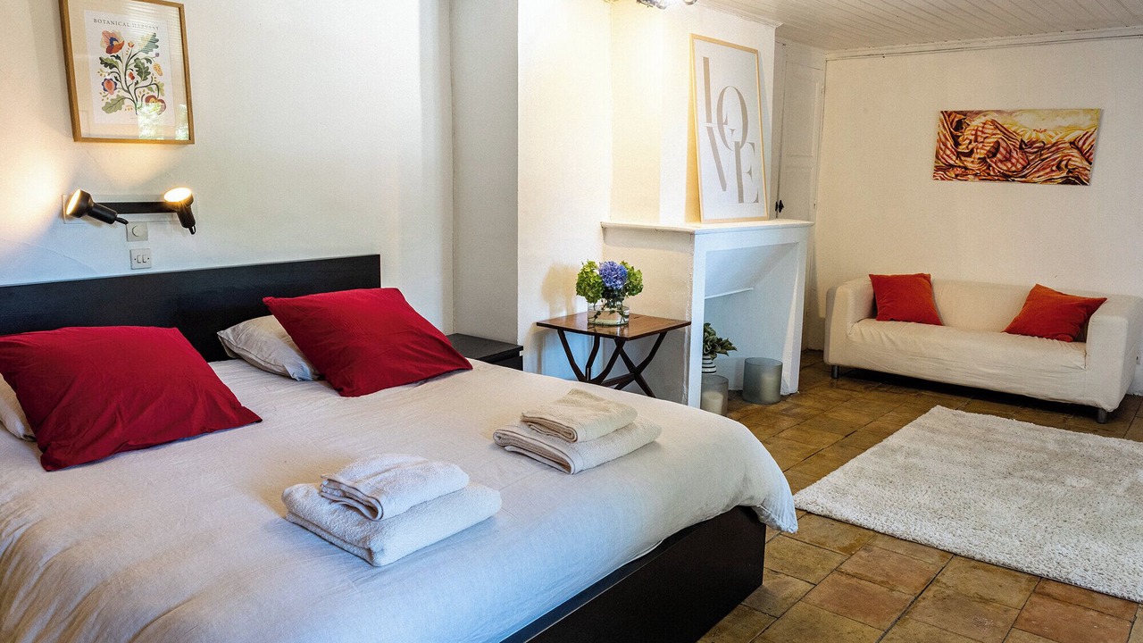 Photo of Bedroom in Salvagnac