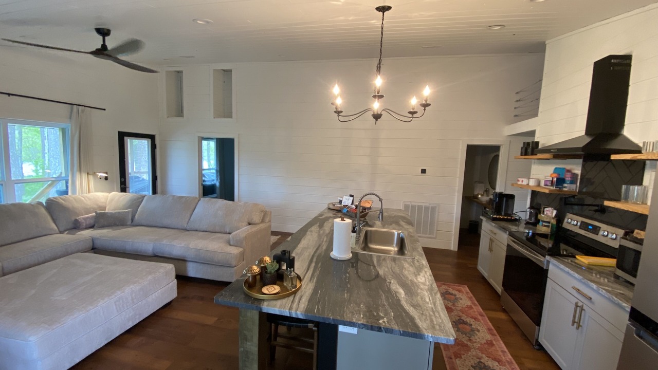 Photo of Bedroom in Pleasant Grove