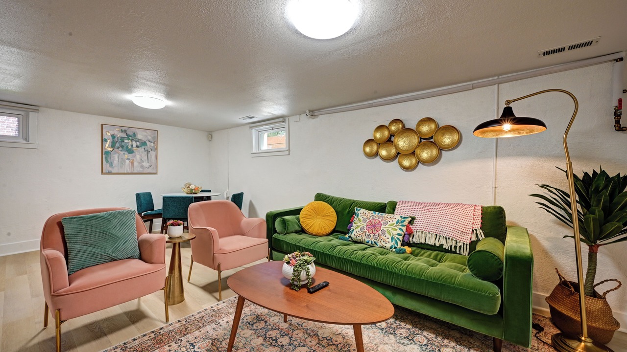 Photo of Livingroom in Hale