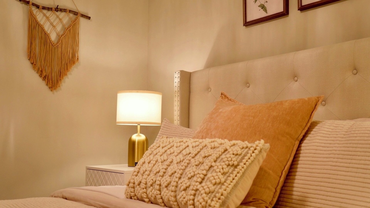 Photo of Bedroom in Oakville