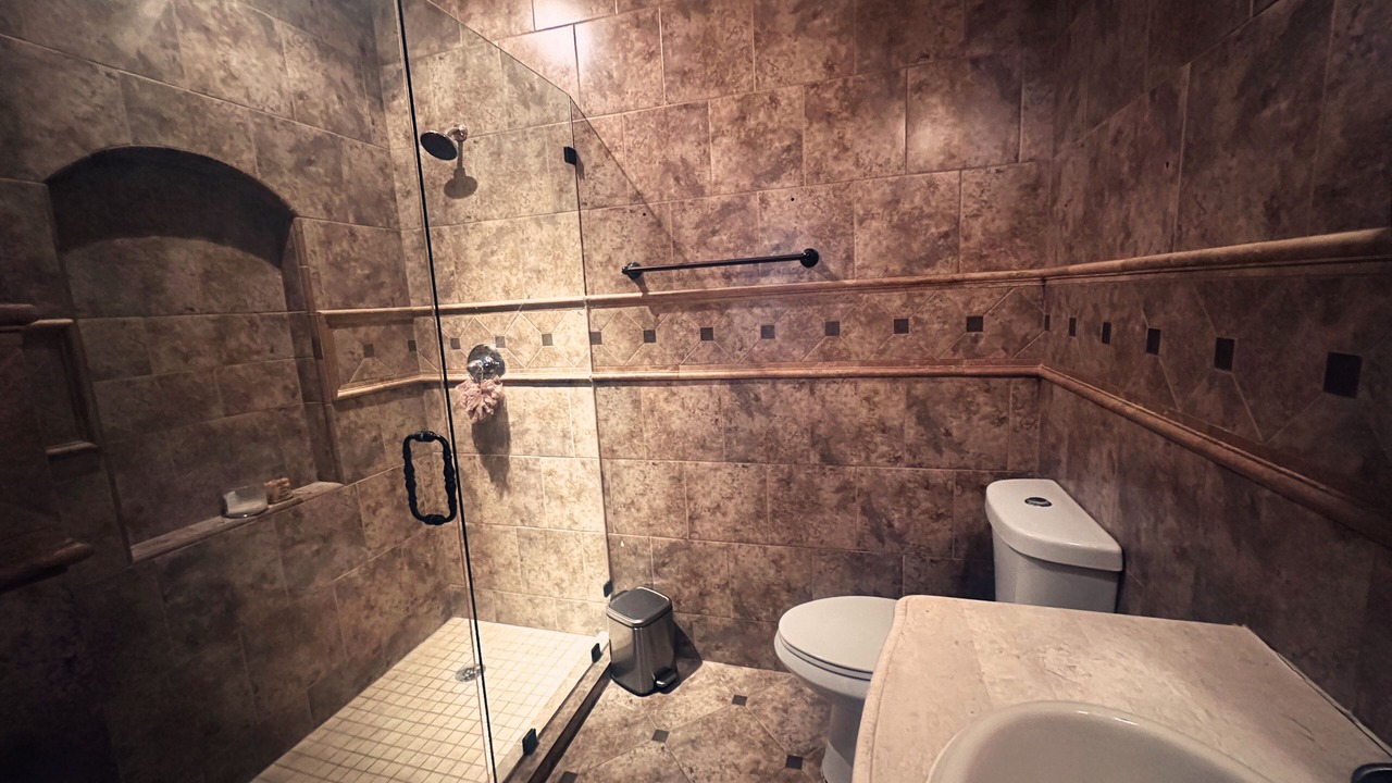 Photo of Bathroom in Canyon Trails