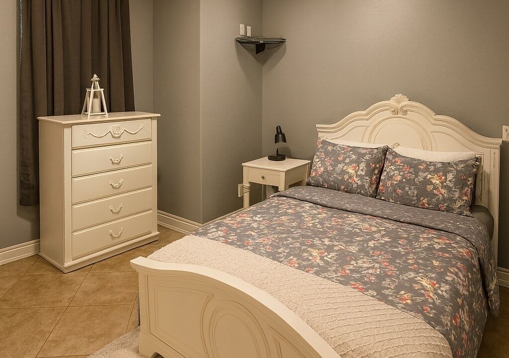 Photo of Bedroom in Canyon Trails
