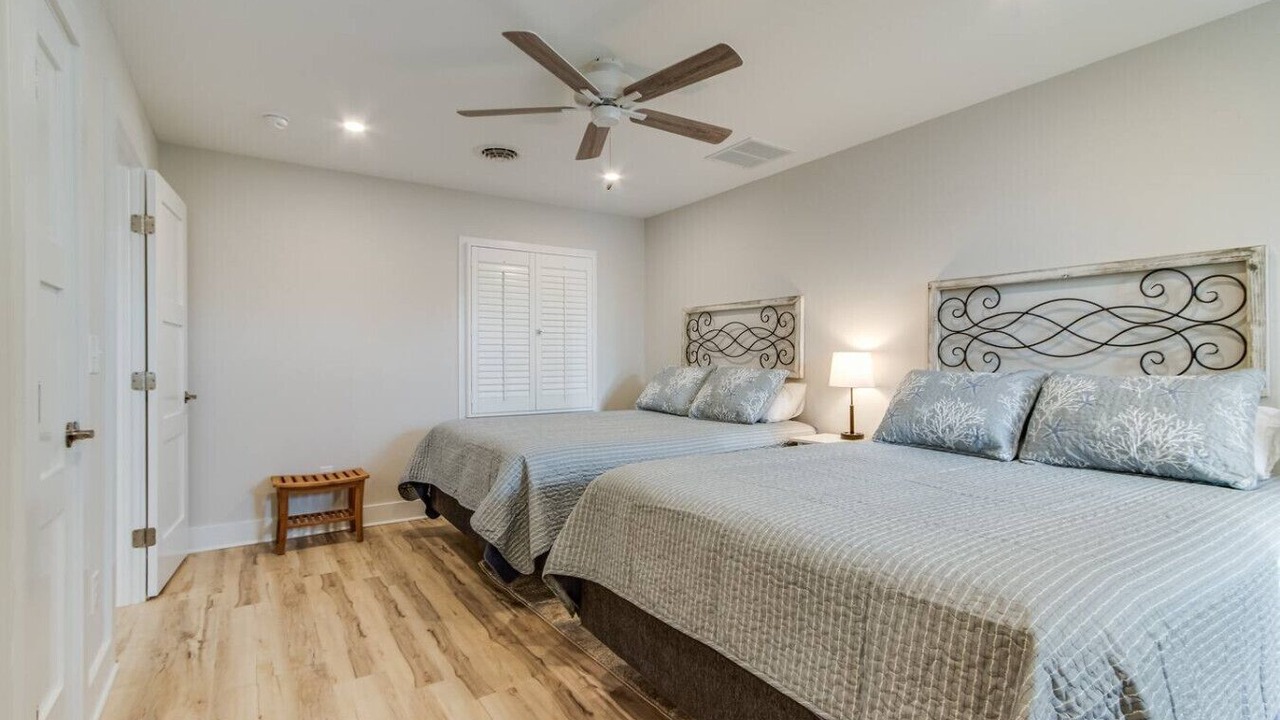 Photo of Others in Historic District