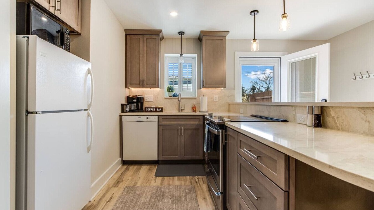 Photo of Others in Historic District