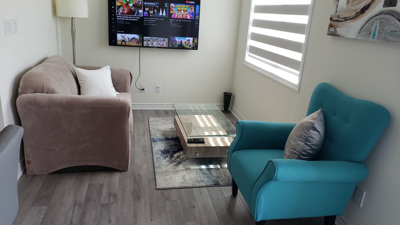 Photo of Livingroom in Mount Pleasant