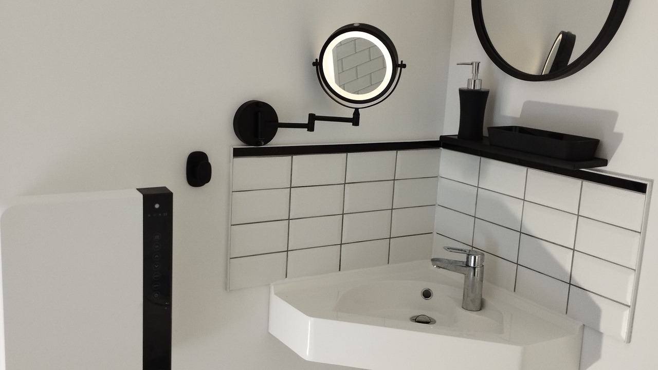 Photo of Bathroom in Saint-Martin-des-Entrees