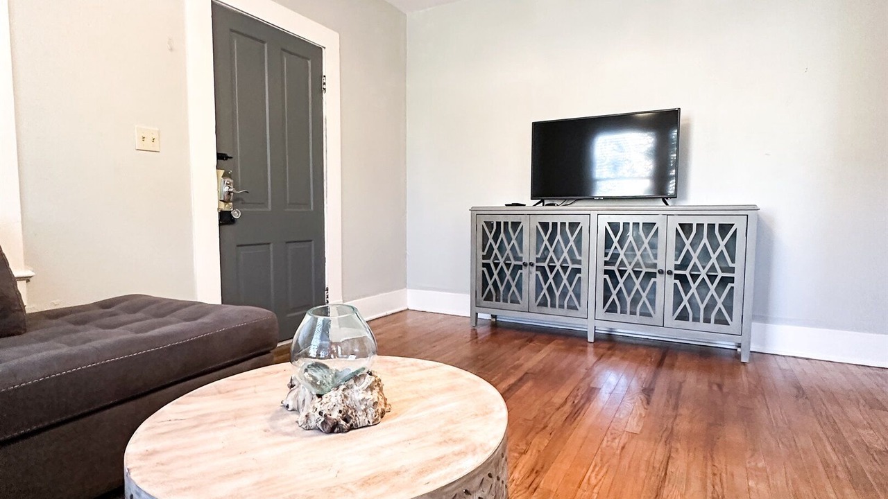 Photo of Livingroom in Laurel