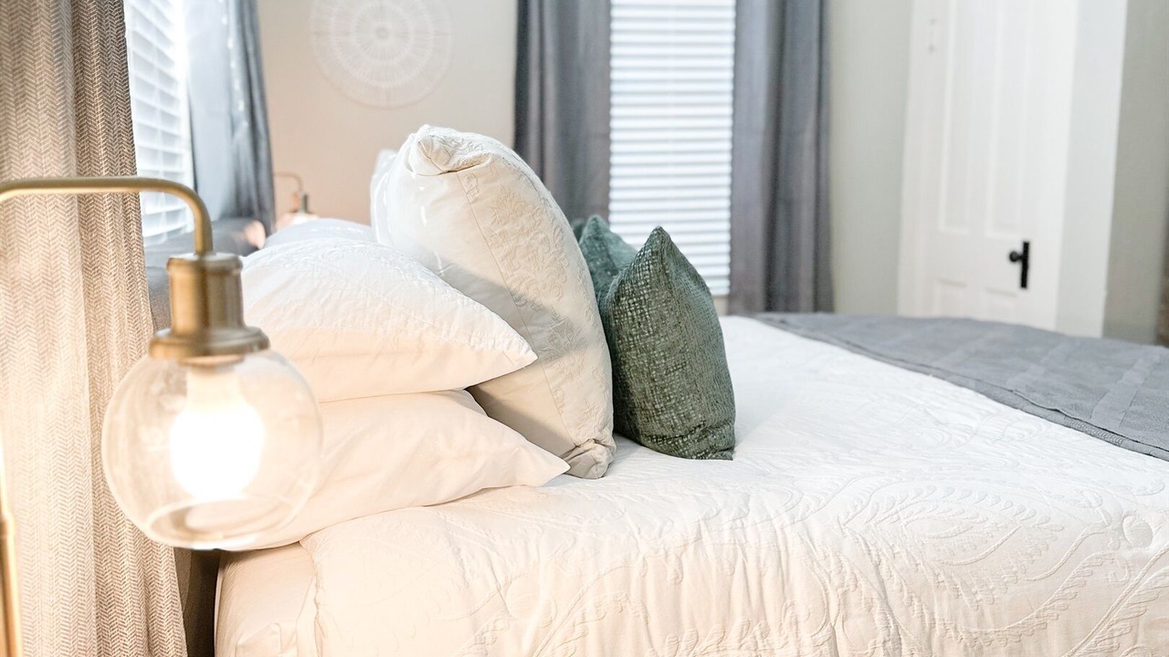 Photo of Bedroom in Laurel