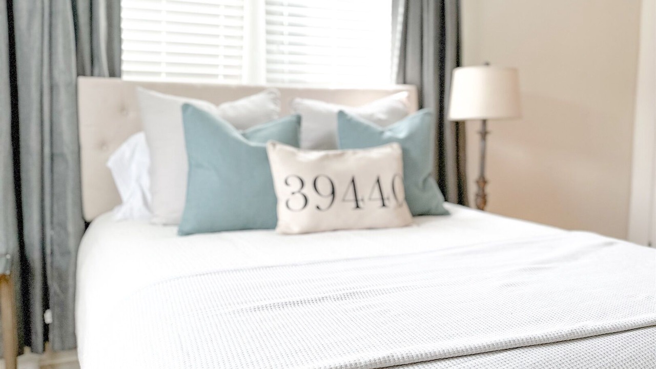 Photo of Bedroom in Laurel