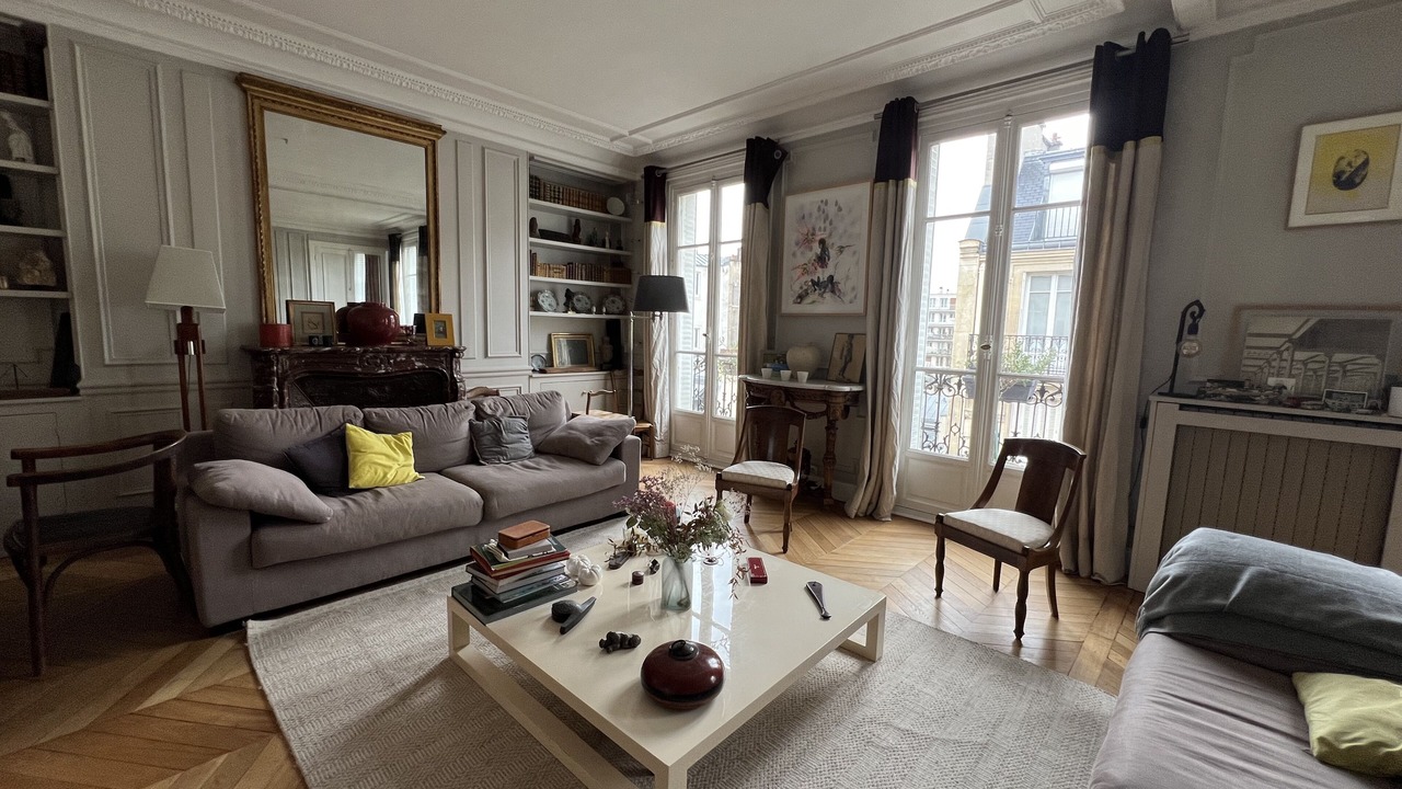 Photo of Livingroom in Quartier de la Plaine-de-Monceaux