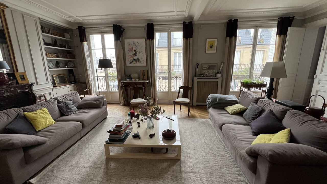 Photo of Livingroom in Quartier de la Plaine-de-Monceaux