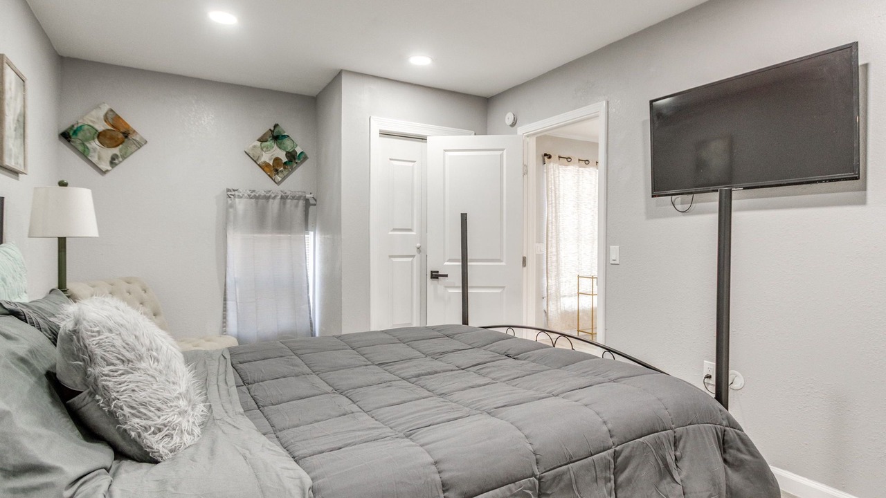Photo of Bedroom in Central Oklahoma City