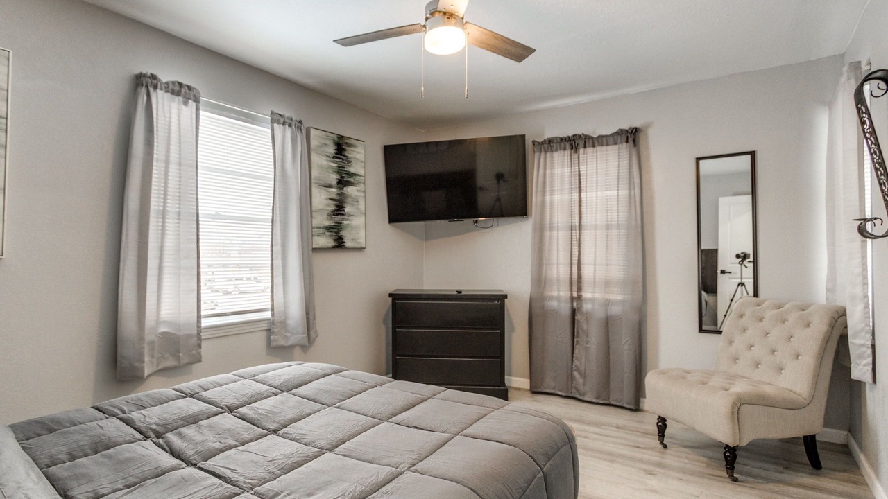 Photo of Bedroom in Central Oklahoma City