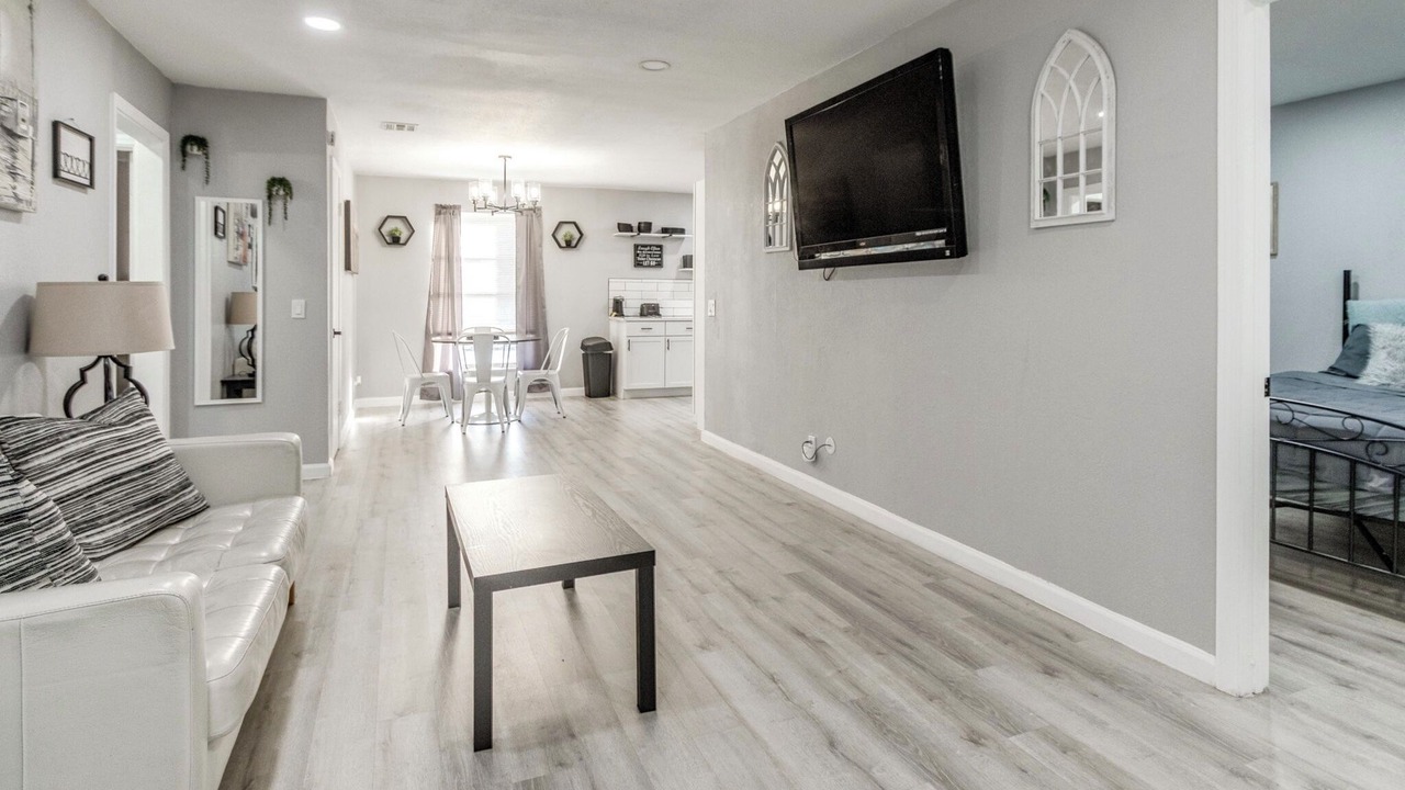 Photo of Livingroom in Central Oklahoma City