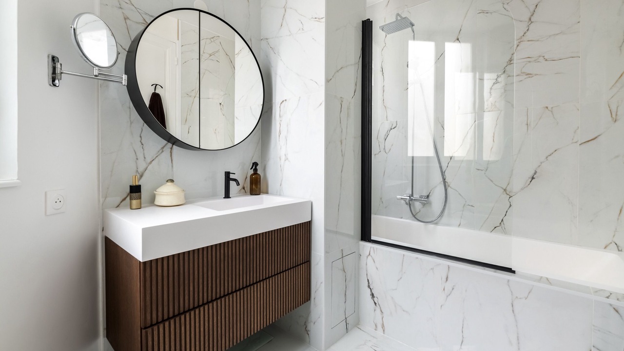 Photo of Bathroom in Porte-Dauphine