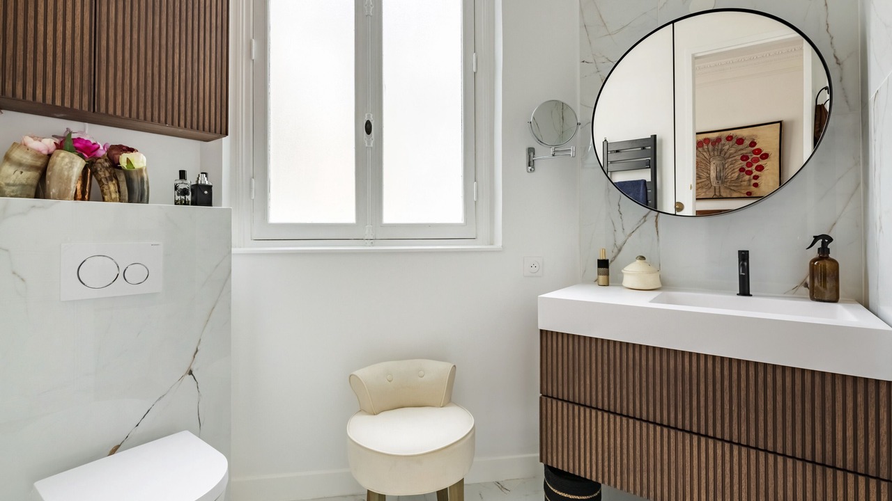 Photo of Bathroom in Porte-Dauphine