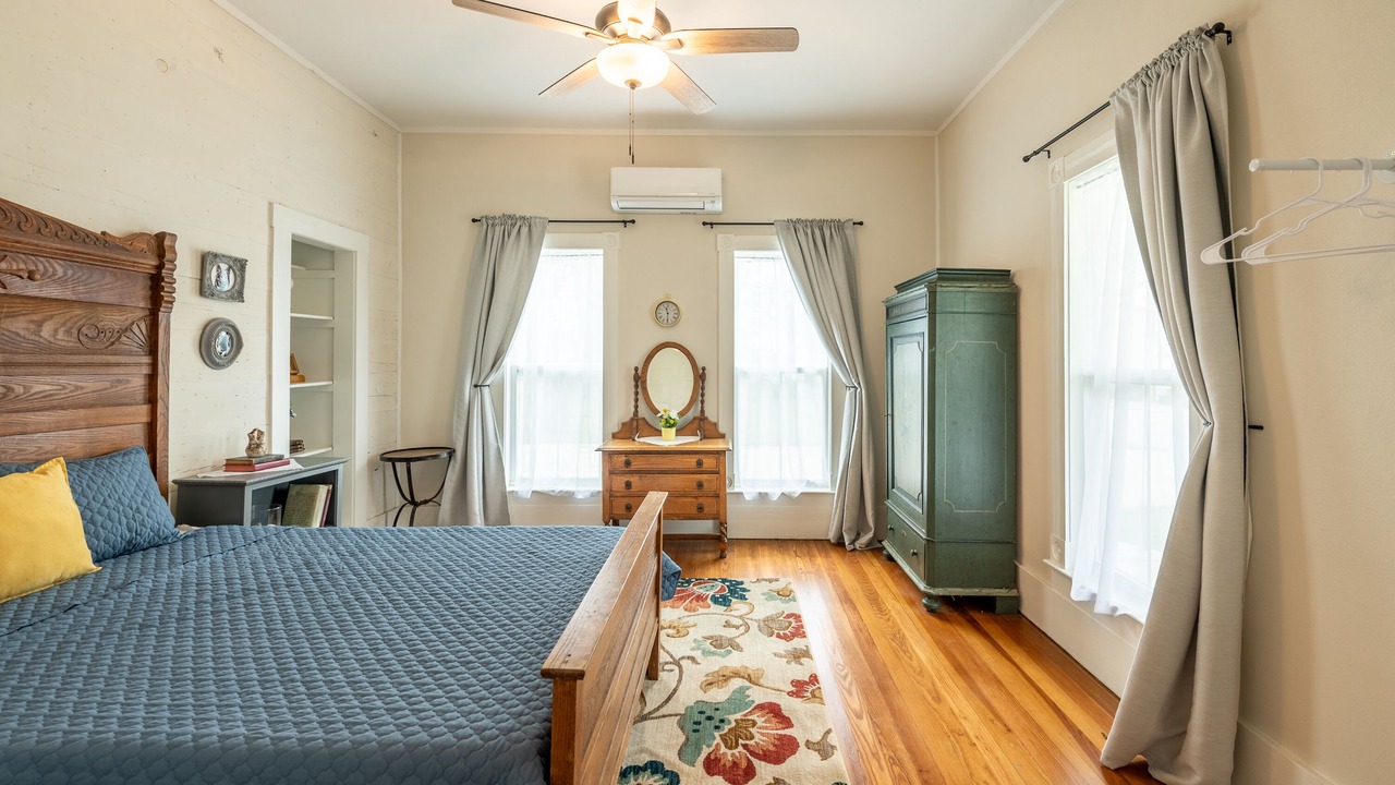 Photo of Bedroom in Hico
