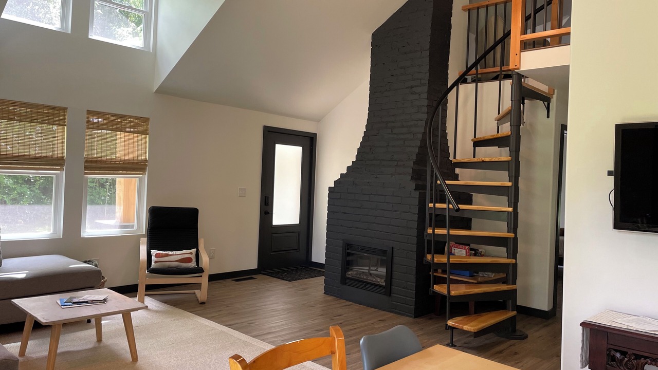 Photo of Livingroom in Knox County