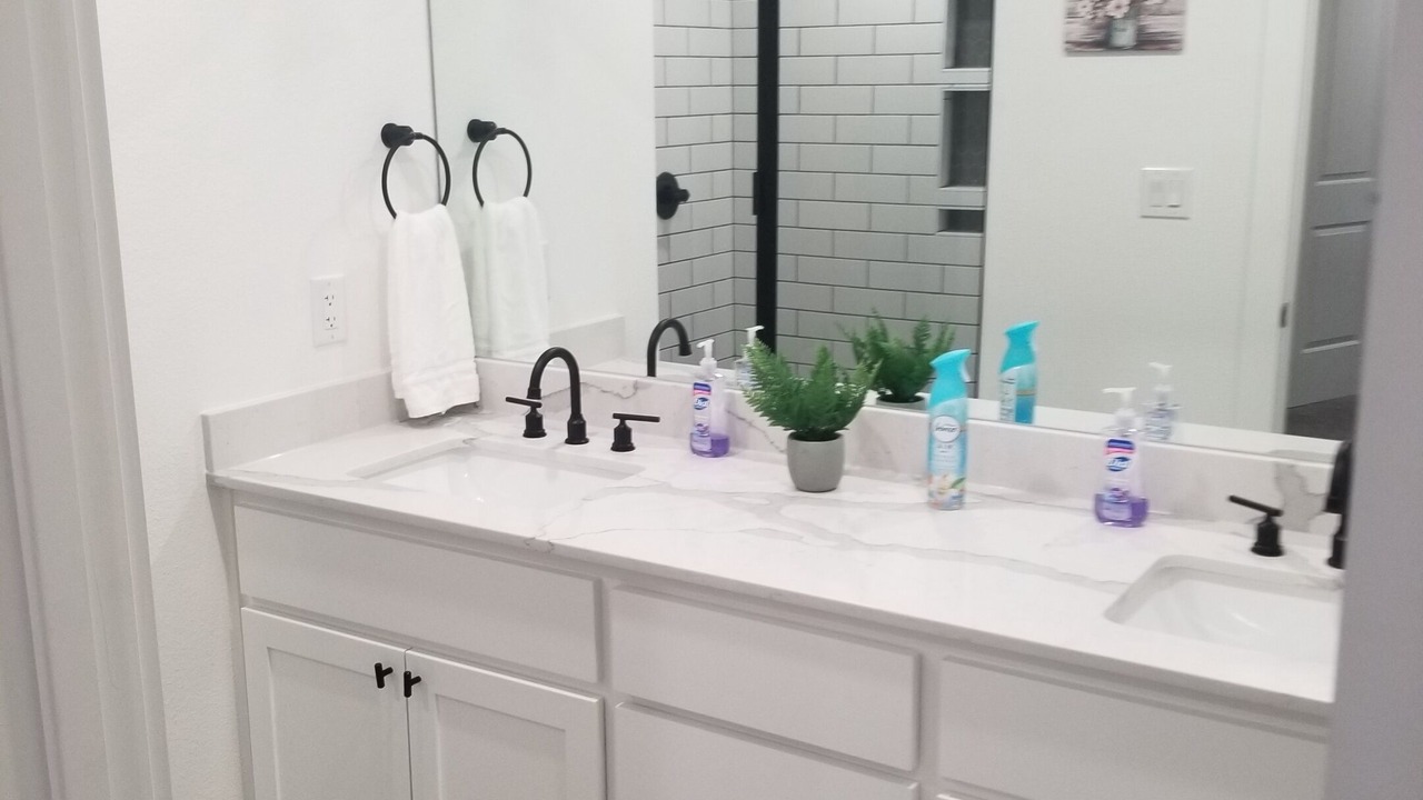 Photo of Bathroom in Morgans Point Resort