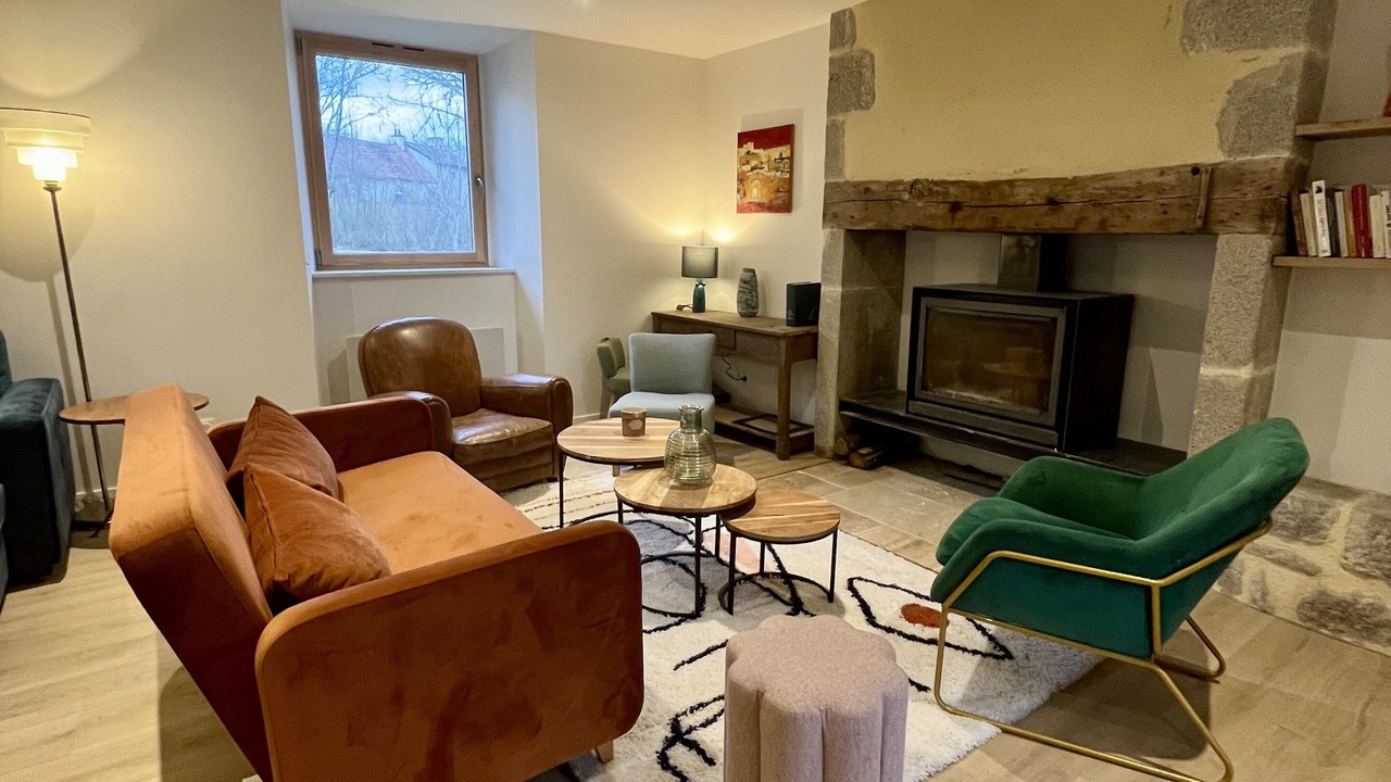 Photo of Livingroom in Pers