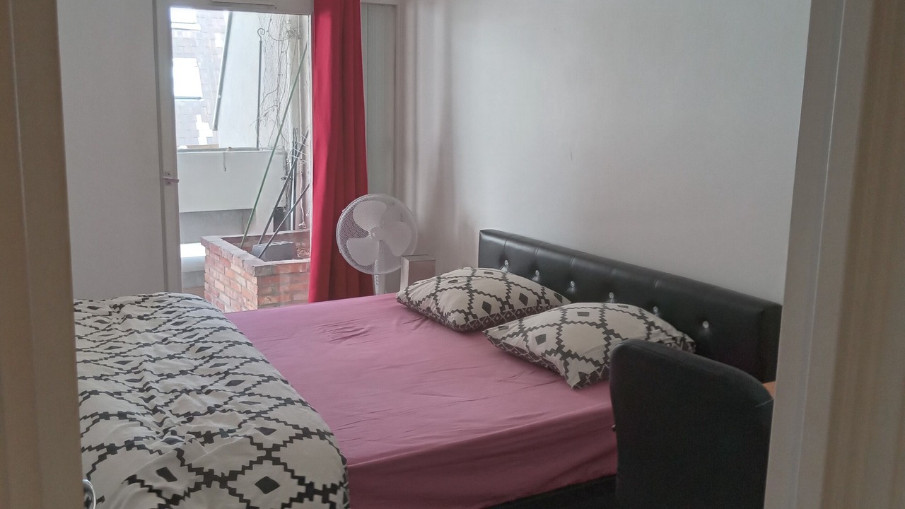 Photo of Bedroom in Houilles