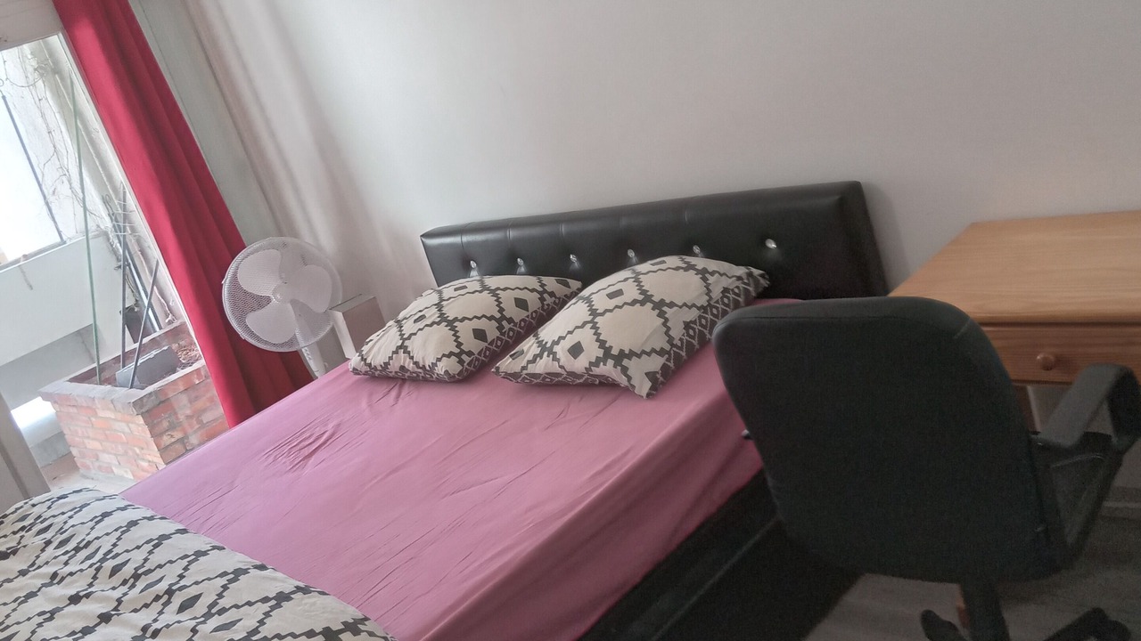 Photo of Bedroom in Houilles