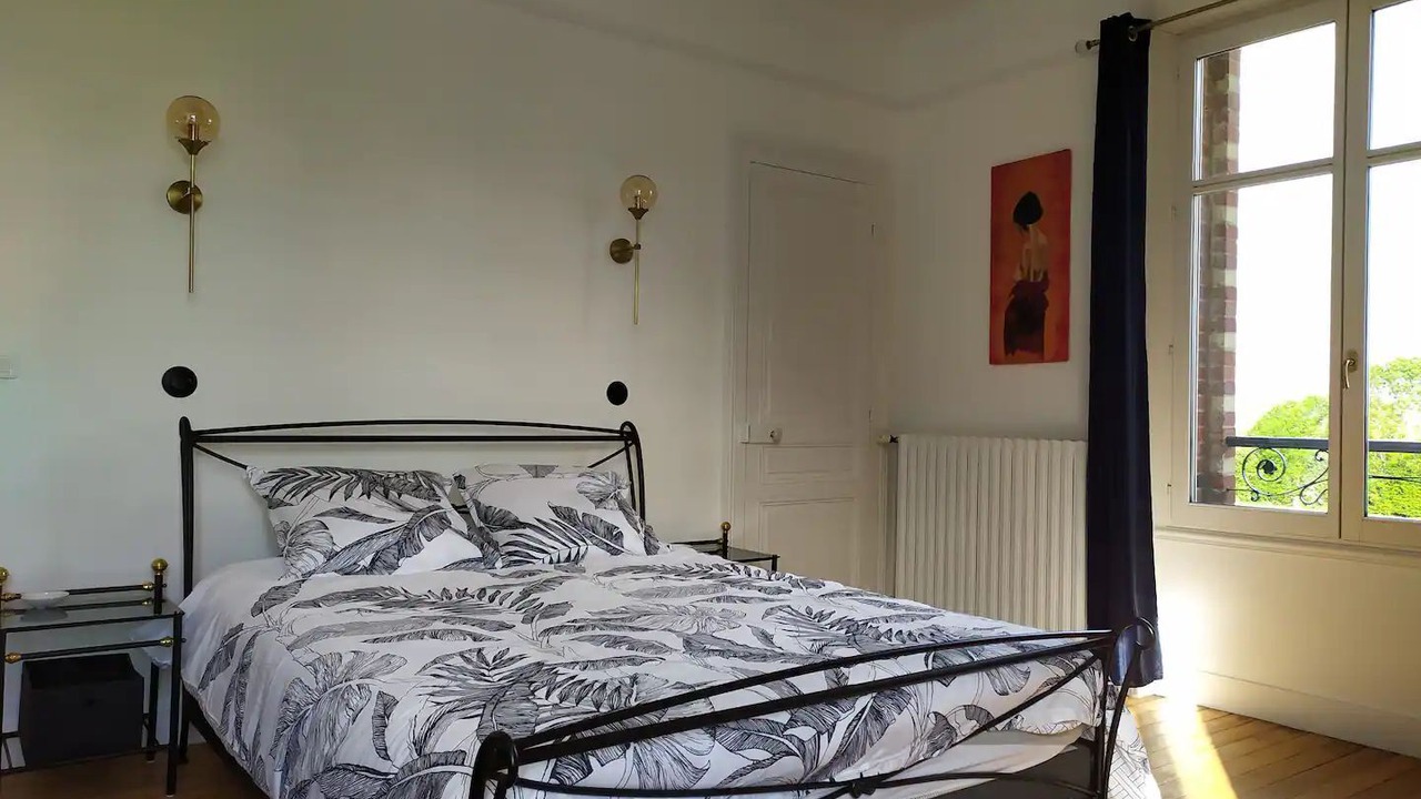 Photo of Bedroom in Vingt-Hanaps