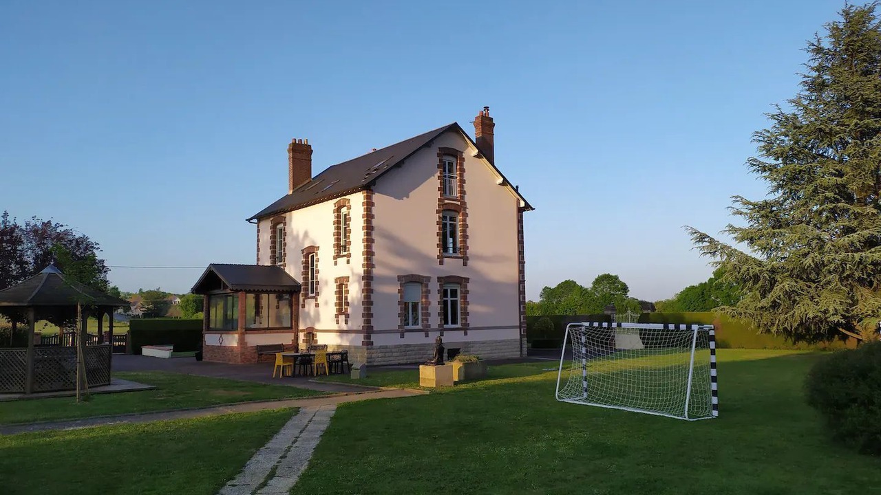 Photo of Outdoor in Vingt-Hanaps