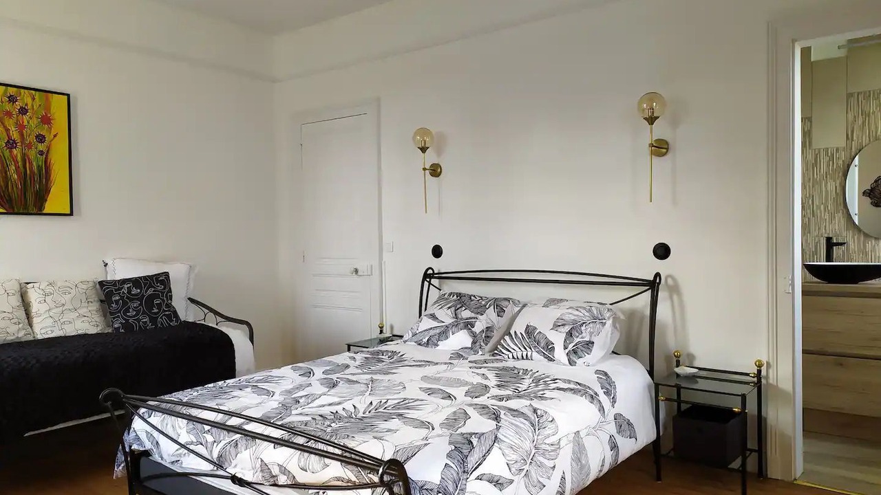 Photo of Bedroom in Vingt-Hanaps